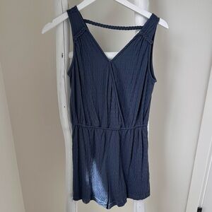 Universal Thread Blue Romper Size Small